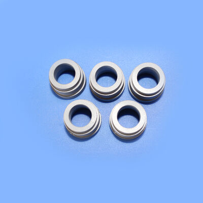 Hoogprecisie wolfraamstalen staafhuls ruw product met HRA92 hardheid, 530-700 GPa elasticiteitsmodulus en uitstekende slijt- en corrosiebestendigheid